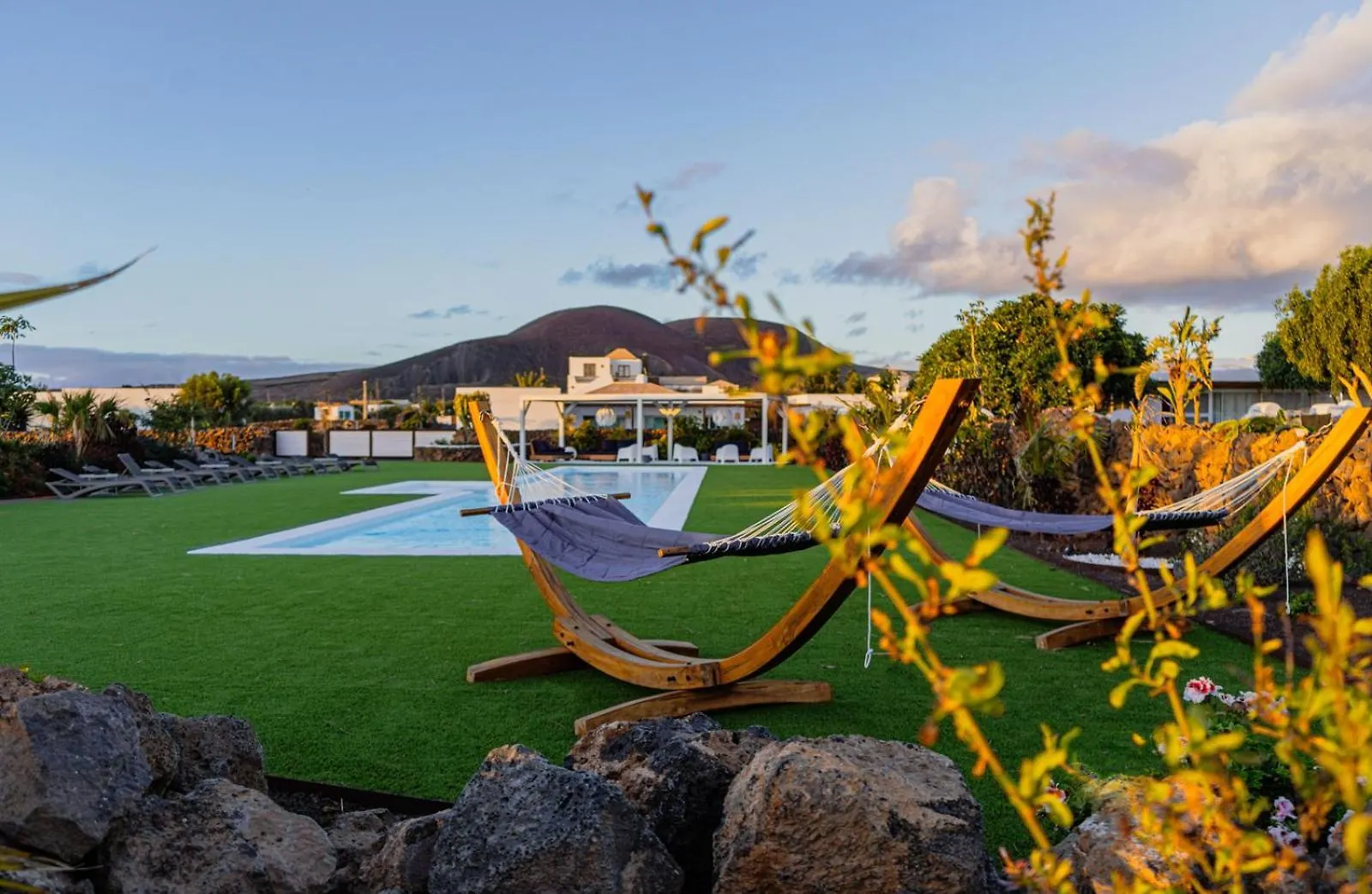 Kyuka Surfclub Hostel Lajares